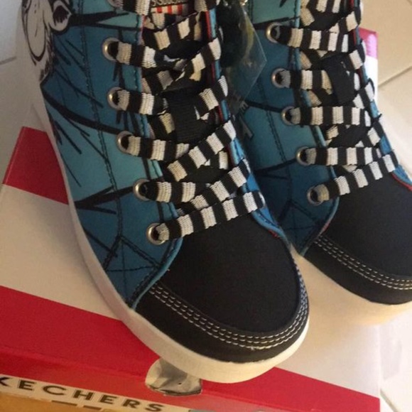 BRAND NEW youth boy girl Skechers dr Seuss world shoes size 1Y - Picture 8 of 10